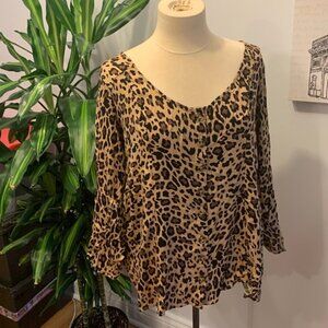 Torrid 1 Fit And Flare Stretch Challis Leopard Print Blouse